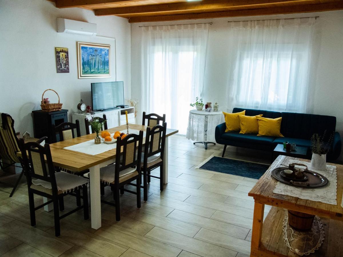 Apartment Village House Ravno Extérieur photo
